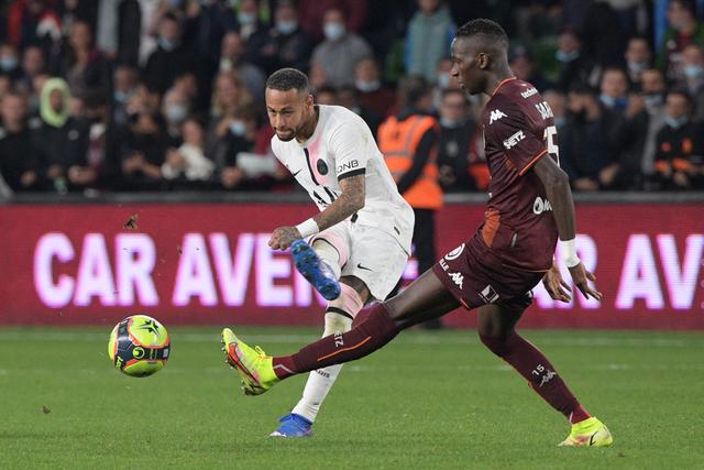 塔图姆成NBA2k25封面人物 名人堂版封面为卡特