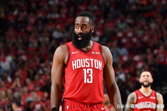 西蒙斯从背伤中完全康复 将无限制参加训练营